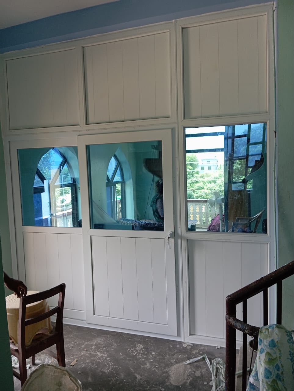 Aluminium door
